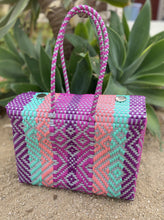 Load image into Gallery viewer, Primavera Picnic/Carry-all Basket
