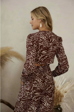 Load image into Gallery viewer, Fall&#39;in For You Pant Set
