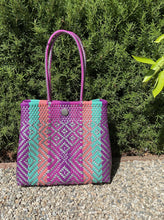 Load image into Gallery viewer, Primavera Beach/Cary-all Bag
