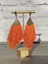 Load image into Gallery viewer, Gold Tassel Earrings
