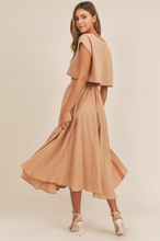 Load image into Gallery viewer, Cropped Top &amp; Midi Skirt Set
