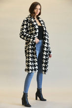 Load image into Gallery viewer, Black and White Houndstooth Coat
