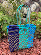 Load image into Gallery viewer, Mar y Tierra Beach/Carry-all Bag
