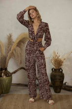 Load image into Gallery viewer, Fall&#39;in For You Pant Set
