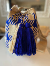 Load image into Gallery viewer, Wayuu Mochila Bag | Azúl Checkered
