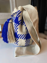 Load image into Gallery viewer, Wayuu Mochila Bag | Azúl Checkered
