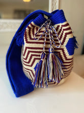 Load image into Gallery viewer, Wayuu Mochila Bag | Hex Azúl y Burgundy
