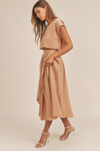 Load image into Gallery viewer, Cropped Top &amp; Midi Skirt Set
