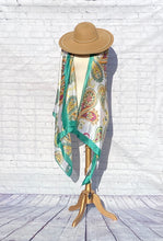 Load image into Gallery viewer, Sarong/Scarf - Green
