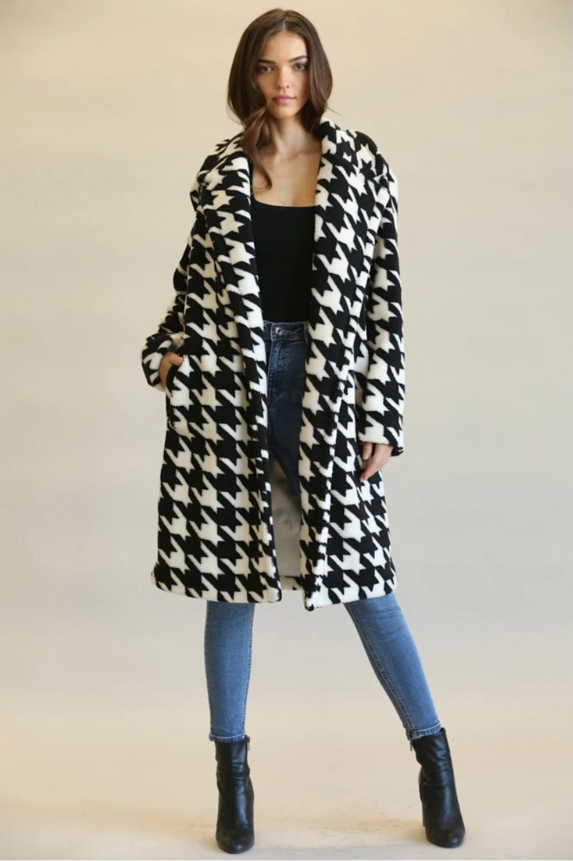Black and White Houndstooth Coat