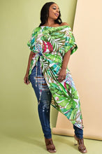 Load image into Gallery viewer, Tropical Chain Printed Tunic - Plus
